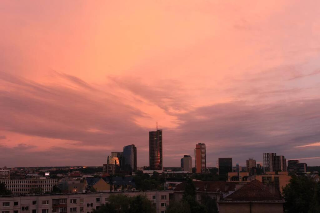 Penthouse Apartment With Great Panoramic City View VNO Kültér fotó